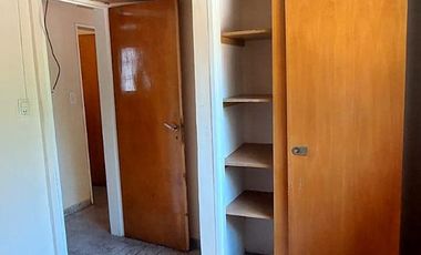 Departamento/ PH  3 ambientes en  Castelar Norte