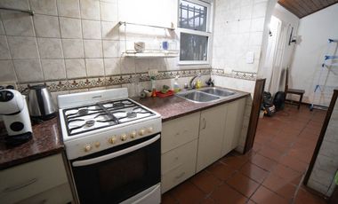 Oportunidad! Casa en inmejorable zona de Adrogué