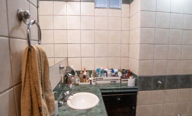 Oportunidad! Casa en inmejorable zona de Adrogué