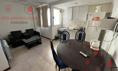 Departamento de dos dormitorios, dos baños, cocina comedor. Todo amoblado