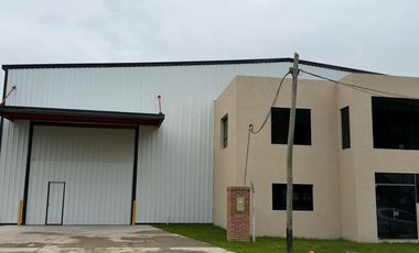 Alquiler Excelente Nave Industrial 1380m2 Parque Industrial Platanos