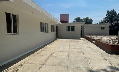 Casa en renta en San Mateo Tlaltenango cerca del Club de Golf Sanfa Fe