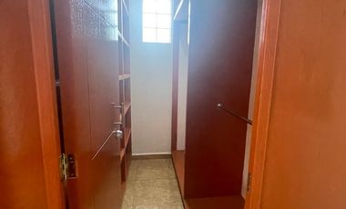 Casa en renta en San Mateo Tlaltenango cerca del Club de Golf Sanfa Fe