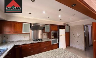 Casa de 4 ambientes en Saenz al 1000