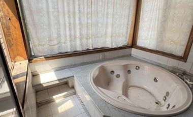 Excelente Casa Céntrica en Chiclana y Uruguay