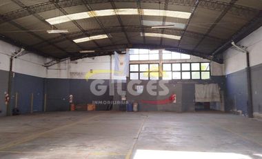 Alquiler de Local 520M²  en Ramos Mejia Excelente Ubicación