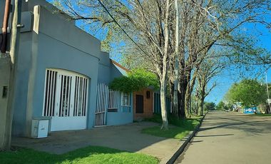 Casa 2 dormitorios Apto Banco en venta Berisso