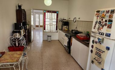 Casa 2 dormitorios Apto Banco en venta Berisso