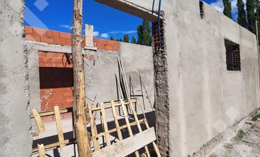 En Venta | Casa de 3 Dormitorios | En Pozo | Los Cerezos II | Plottier