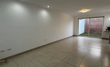 Casa en Renta en Bosques del Paraiso al norte de la ciudad