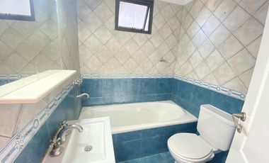 Departamento en  alquiler de 2 ambientes con cochera