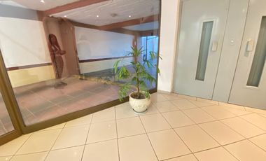 Departamento en  alquiler de 2 ambientes con cochera