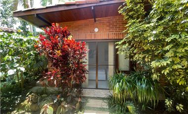 CASA CAMPESTRE EN UNIDAD DE CALI