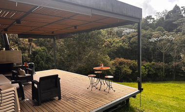 CASA EN ARRIENDO SECTOR ALTOS DEL ESCOBERO - ENVIGADO