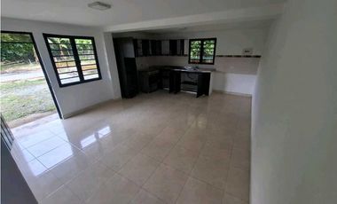 CASA CAMPESTRE EN VENTA