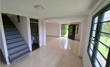 CASA CAMPESTRE EN VENTA