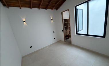 COMPRA ESTA ¡Casa nueva para estrenar en La Ceja!