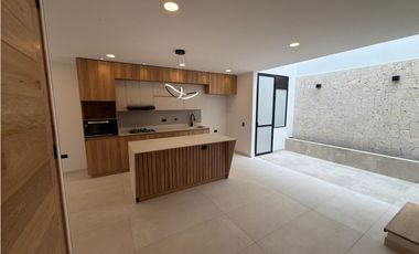 COMPRA ESTA ¡Casa nueva para estrenar en La Ceja!