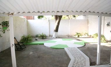 Casa de oportunidad en barrio Jardín 005