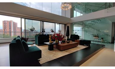 Penthouse Milla de Oro El Poblado 737 m² terraza y jacuzzi