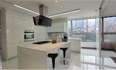 Penthouse Milla de Oro El Poblado 737 m² terraza y jacuzzi
