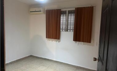 SE VENDE CASA EN ALTOS DE CERRO VIENTO CON 3 HABITACIONES Y 2 TERRAZAS