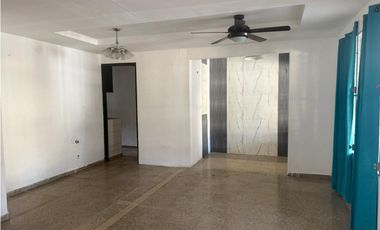 SE VENDE CASA EN ALTOS DE CERRO VIENTO CON 3 HABITACIONES Y 2 TERRAZAS