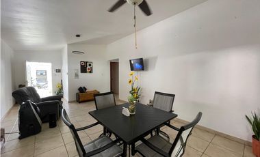 BRISAS DEL GOLF / 262M / 3 HABITACION / 2 PARKING / TERRAZA / JARDIN
