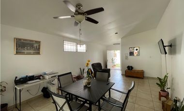 BRISAS DEL GOLF / 262M / 3 HABITACION / 2 PARKING / TERRAZA / JARDIN