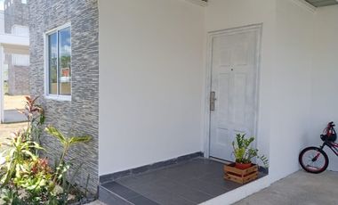 SE VENDE CASA EN THE VILLAGE BEACH RESIDENCES SAN CARLOS CON TERRAZA