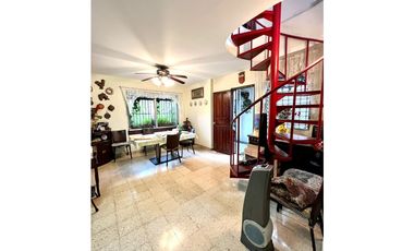 SE VENDE CASA EN HATO PINTADO - LA LOMA