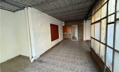 Alquiler Casa 2 Dormitorios, Intendente Ferrero de Río Tercero