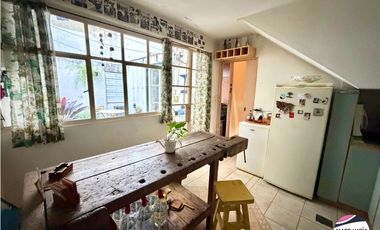 PH 3 Ambientes + Escritorio - con Patio - a Pasos de Av Goyena