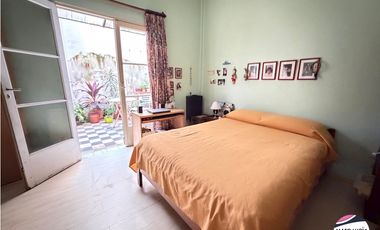 PH 3 Ambientes + Escritorio - con Patio - a Pasos de Av Goyena
