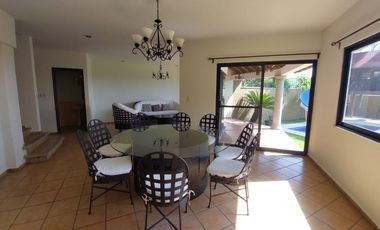 Casa en Fraccionamiento en Burgos Temixco - LLR-177-Fr