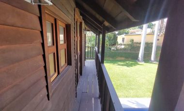 Casa en Fraccionamiento en Burgos Temixco - LLR-177-Fr