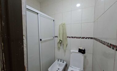 CASA B° HUAZIUL. 3 HABITACIONES.3 BAÑOS. RIVADAVIA