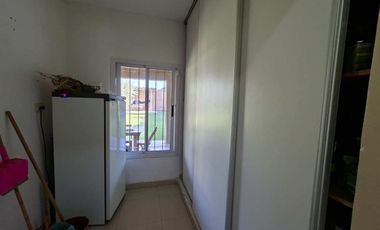 CASA B° HUAZIUL. 3 HABITACIONES.3 BAÑOS. RIVADAVIA