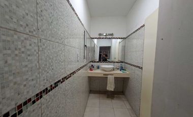 CASA B° HUAZIUL. 3 HABITACIONES.3 BAÑOS. RIVADAVIA