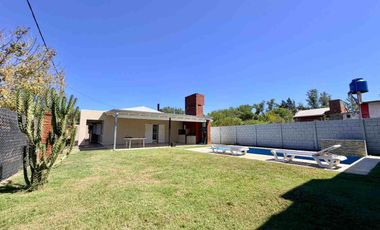 CASA + 2 LOCALES EN ESQUINA EN FUNES – OPORTUNIDAD