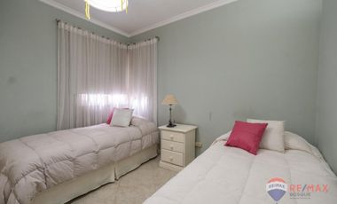 Casa en Venta Pinamar de 6 Ambientes