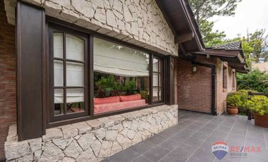 Casa en Venta Pinamar de 6 Ambientes