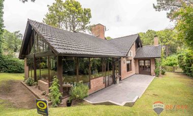 Casa en Venta Pinamar de 6 Ambientes