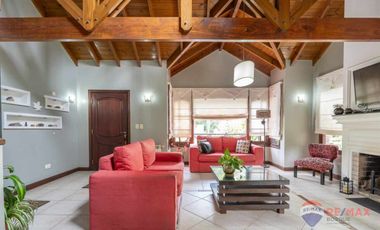 Casa en Venta Pinamar de 6 Ambientes