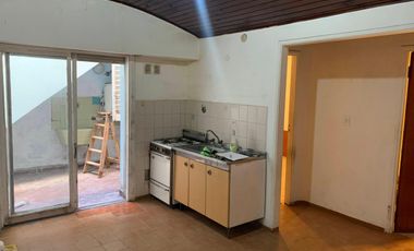 ALQUILER PH 2 AMBIENTES CIUDADELA