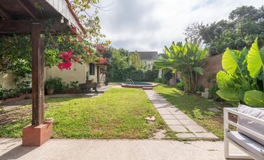 CASA 6 AMBIENTES VENTA LOMAS DE ZAMORA PILETA