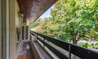CASA 6 AMBIENTES VENTA LOMAS DE ZAMORA PILETA