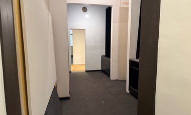 Local en Alquiler en Recoleta: 7.90 mts de Frente, 123 m² Totales, Excelente Ubicación