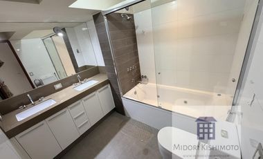 Moderno Flat con vista a Parque Interno