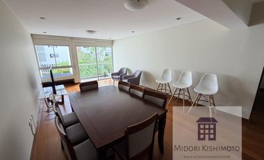 Moderno Flat con vista a Parque Interno